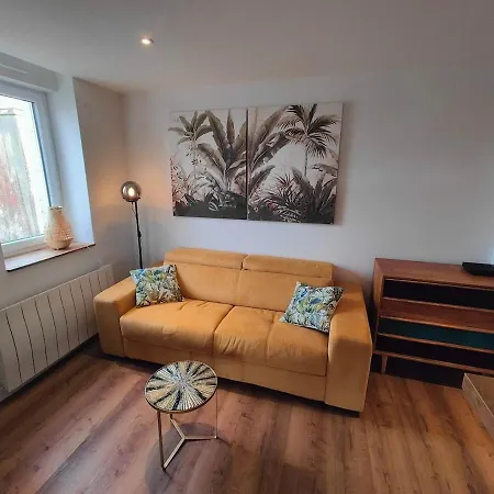 Bel Front De Apartment *